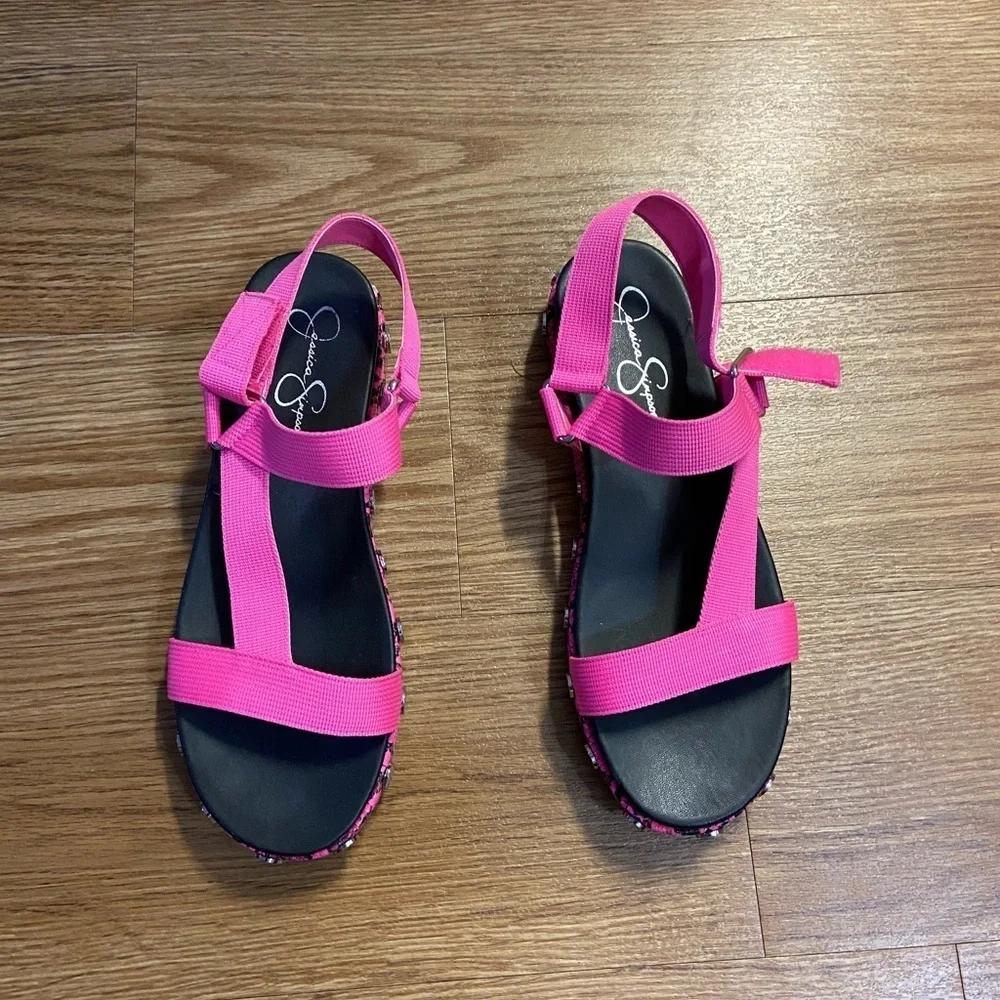 JESSICA SIMPSON Pink Platform Sandal